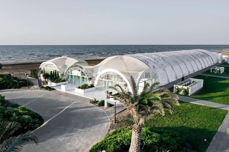 restaurant banquet tent