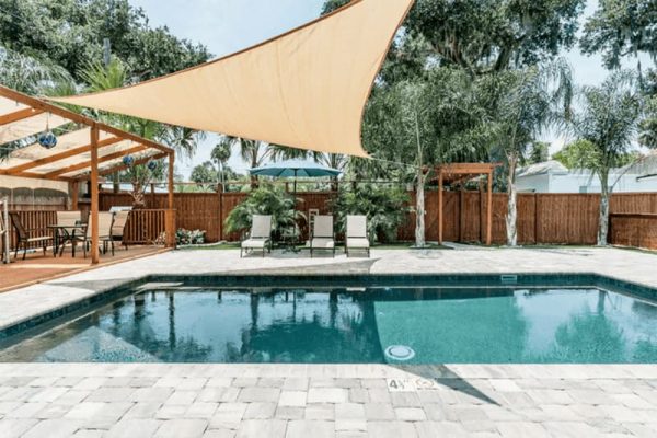 Swimmingpool markiser